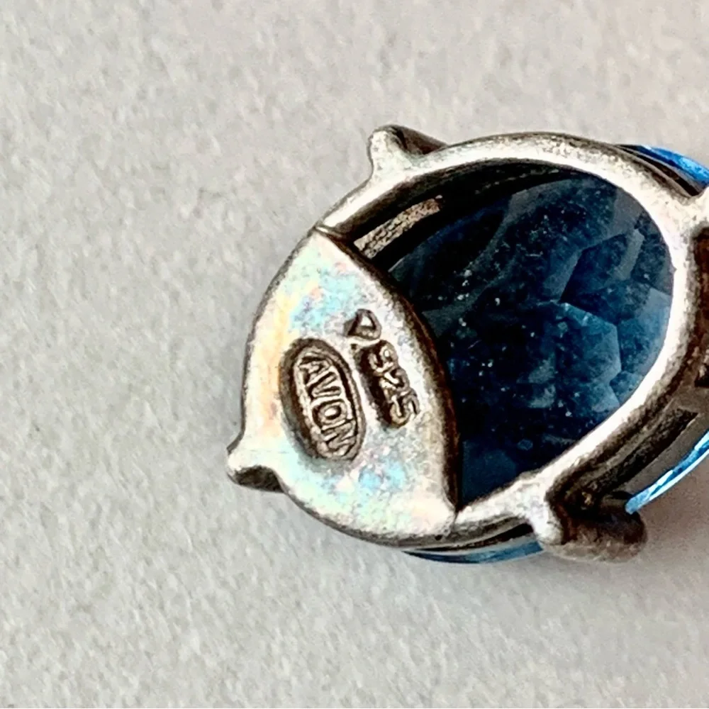 🌸Pendant🌸 925 Sterling Silver Avon